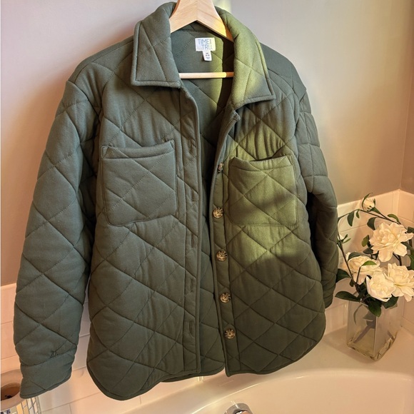 Green Shacket new - Picture 1 of 6